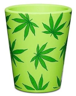 Outlet ???? Weed Leaves Silicone Shot Glass - 1.5 oz. ????